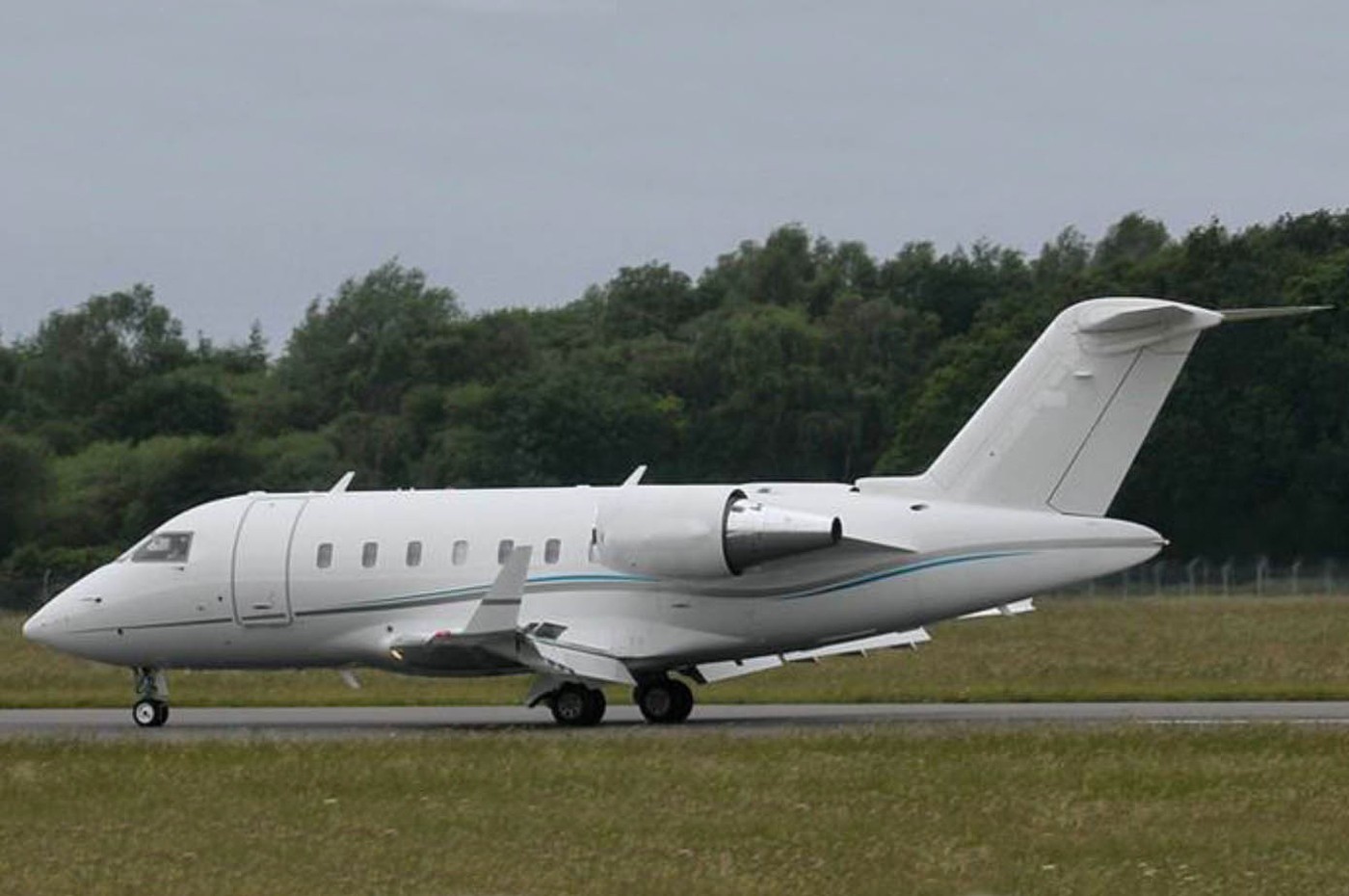 Challenger 605 5764 Exterior