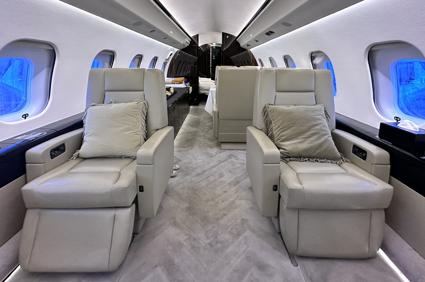 Global 6000 9574 Cabin 3